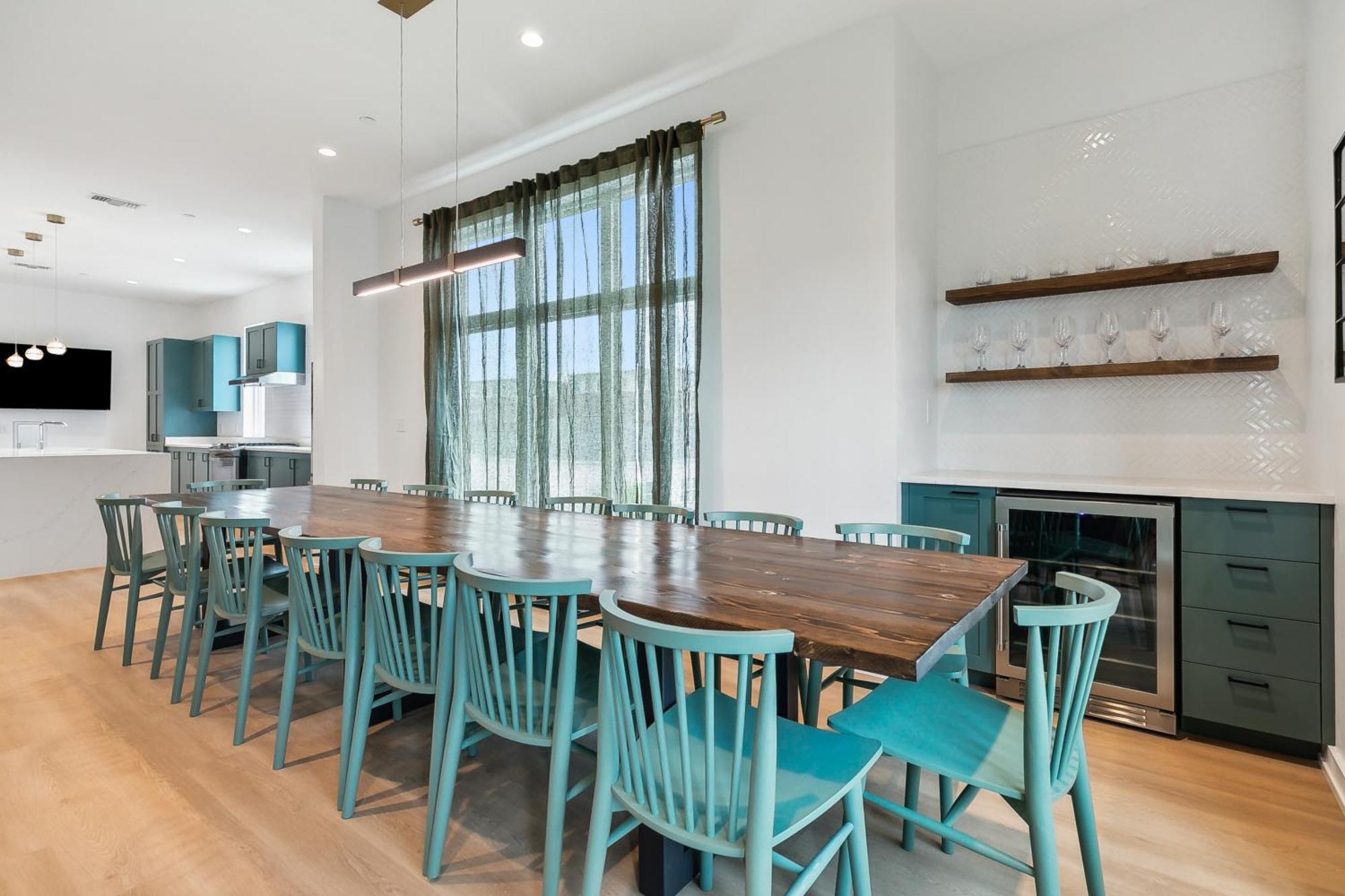 The Revelry Aparthotel New Orleans Rum bild